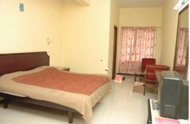 Hotel Preethi Palace Ooty Cameră foto